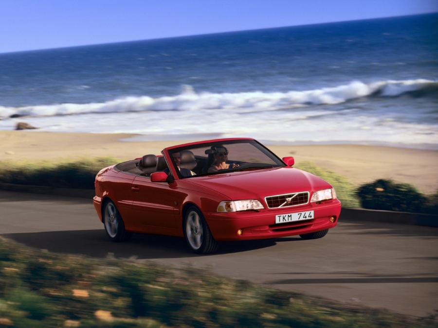  Volvo C70 Convertible 1998 года  (фото 8 из 33)